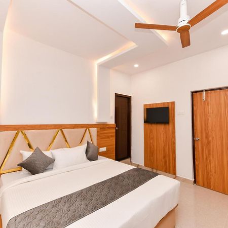 Hotel Shine International Mysore Ngoại thất bức ảnh
