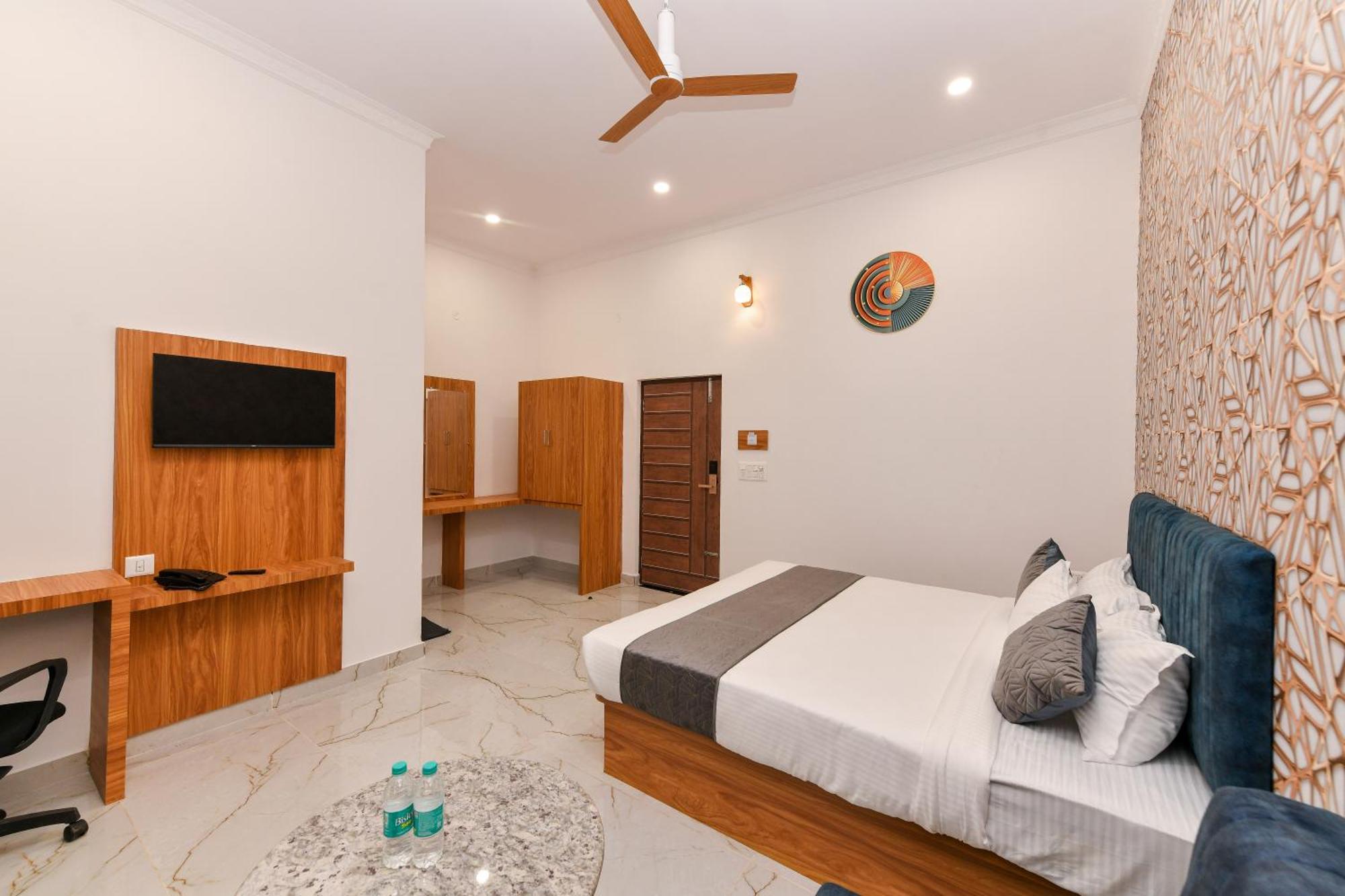 Hotel Shine International Mysore Ngoại thất bức ảnh