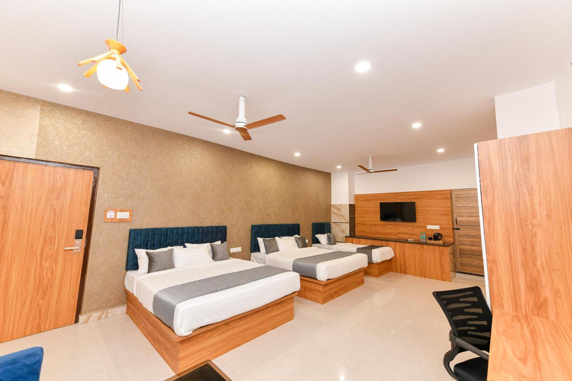 Hotel Shine International Mysore Ngoại thất bức ảnh