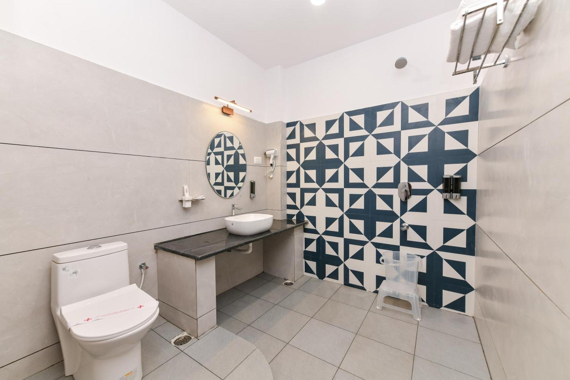 Hotel Shine International Mysore Ngoại thất bức ảnh