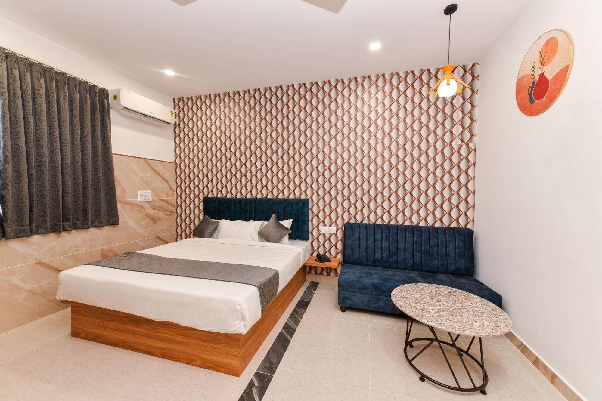Hotel Shine International Mysore Ngoại thất bức ảnh