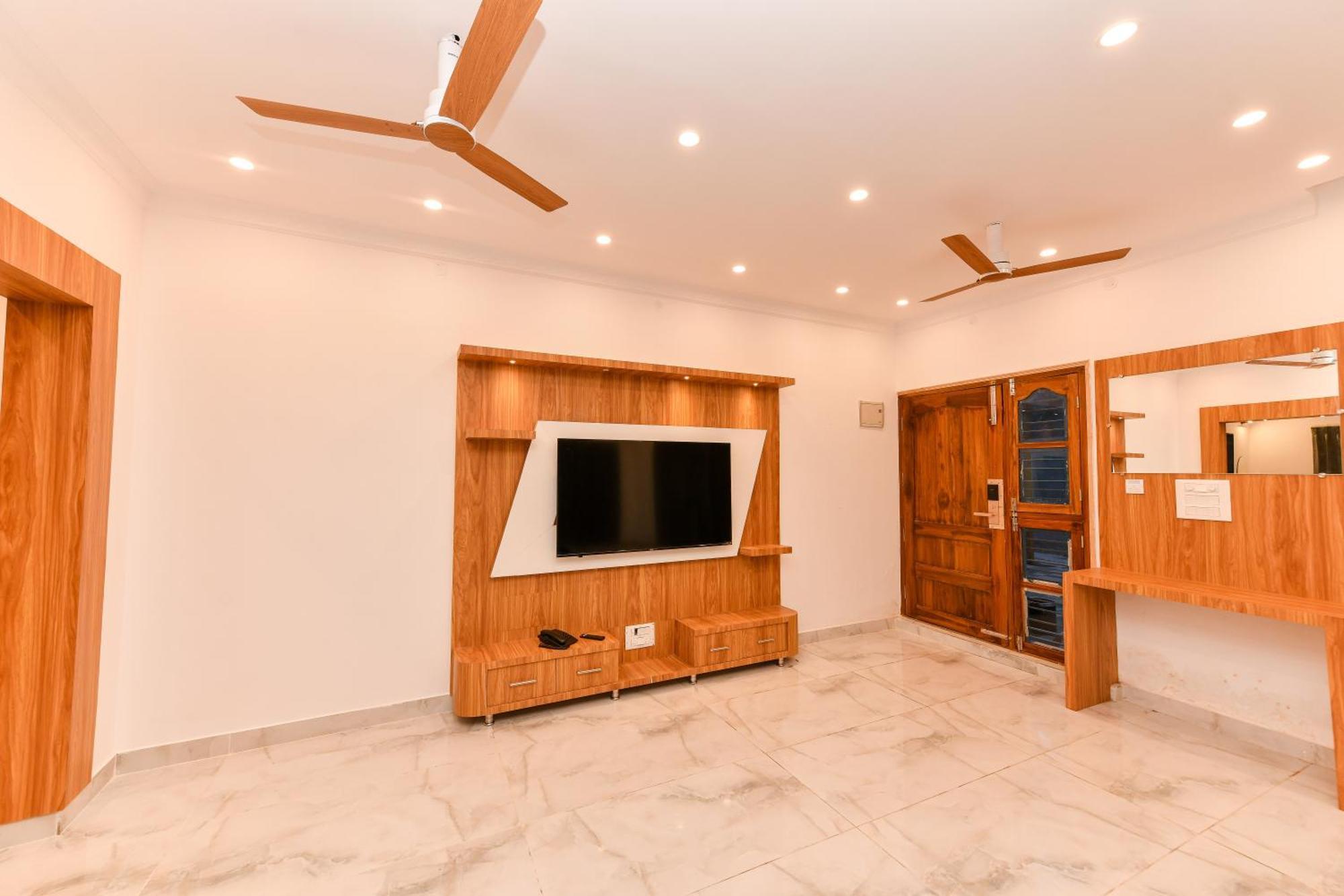 Hotel Shine International Mysore Ngoại thất bức ảnh