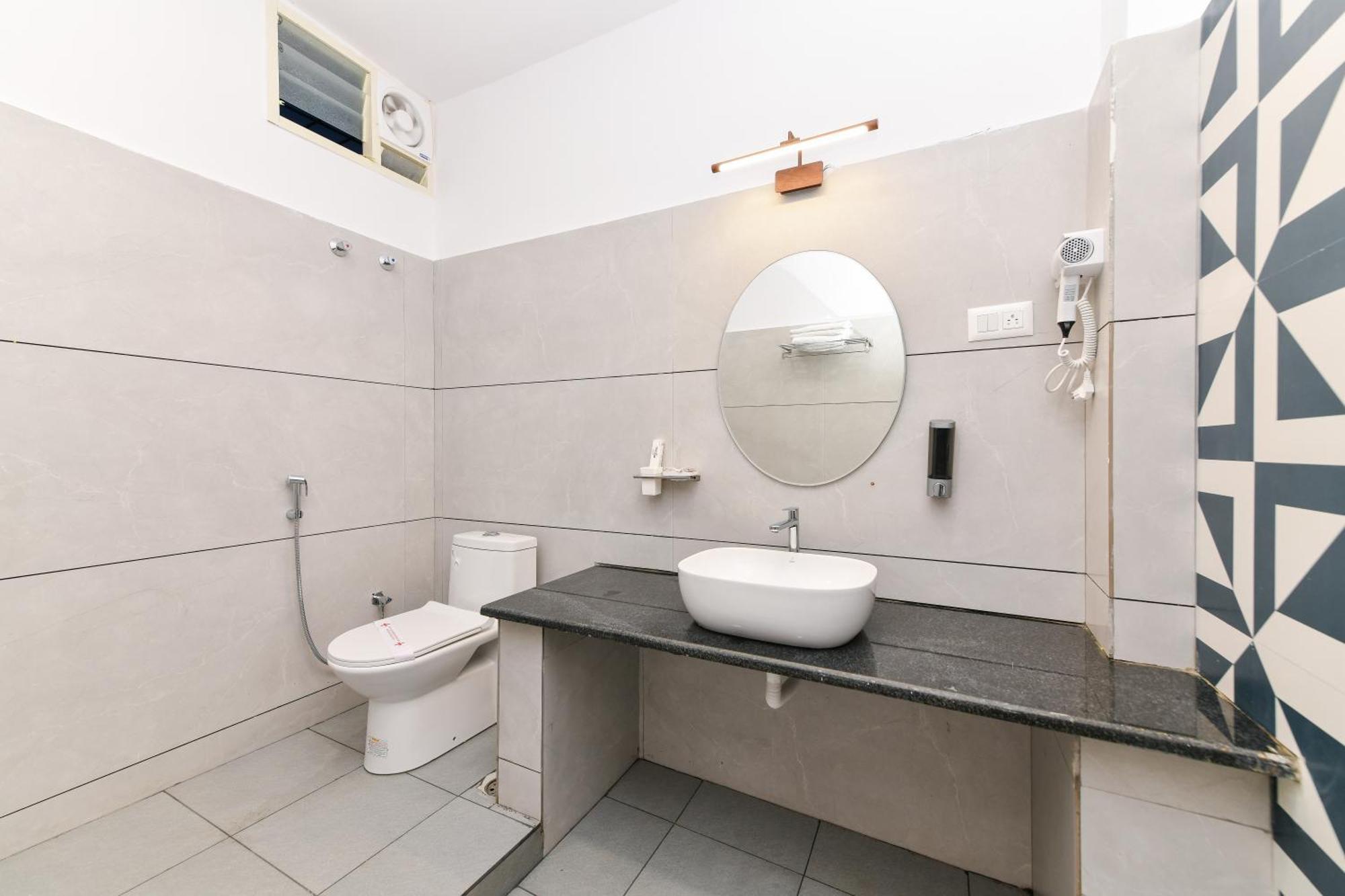 Hotel Shine International Mysore Ngoại thất bức ảnh