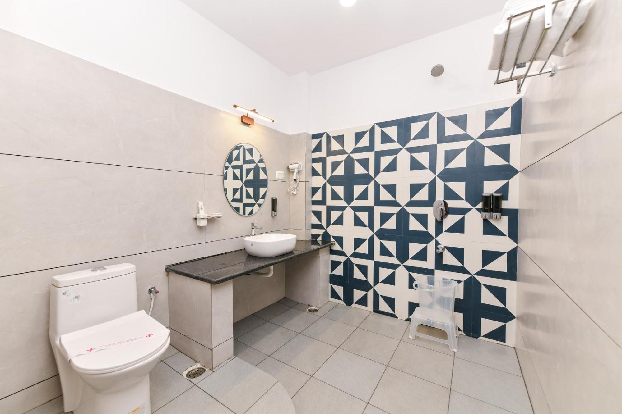 Hotel Shine International Mysore Ngoại thất bức ảnh