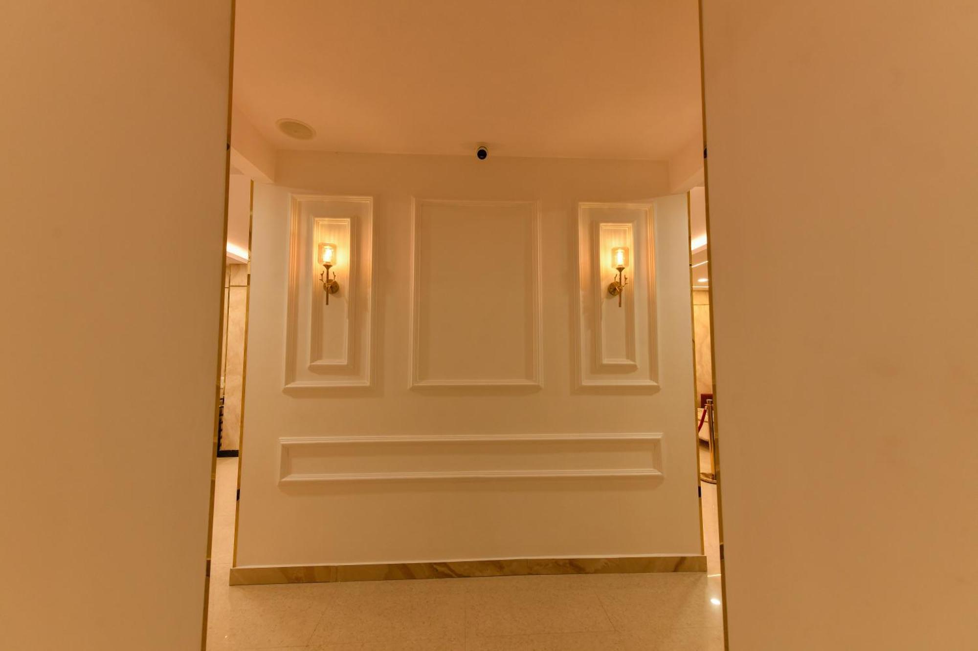 Hotel Shine International Mysore Ngoại thất bức ảnh