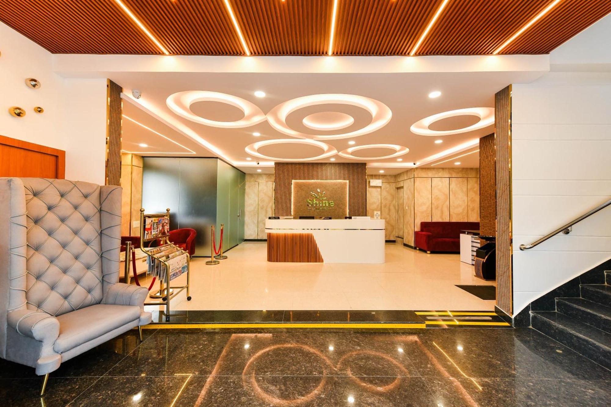 Hotel Shine International Mysore Ngoại thất bức ảnh
