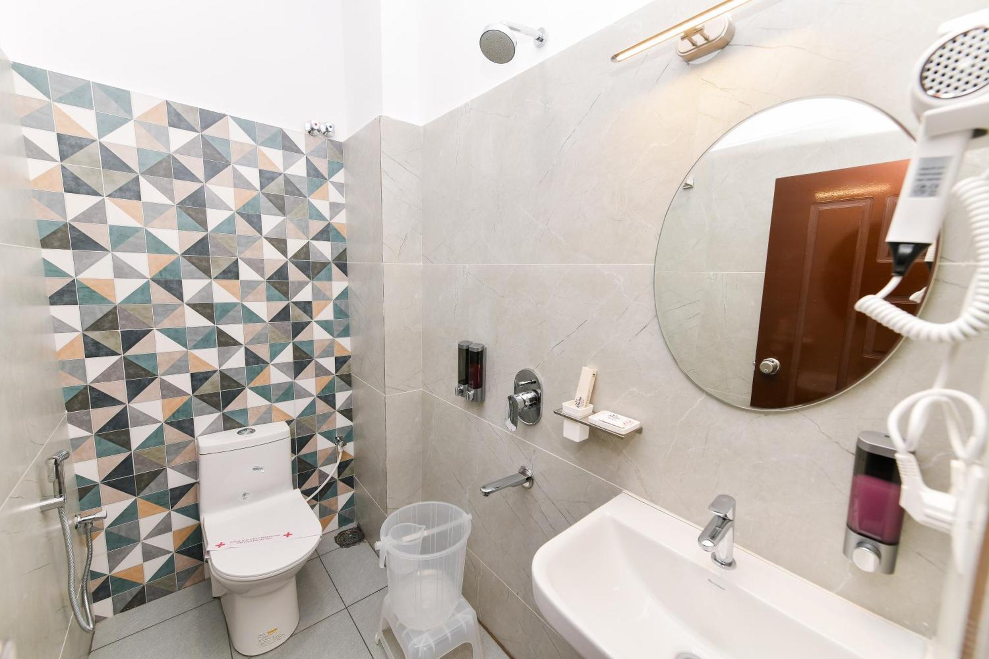 Hotel Shine International Mysore Ngoại thất bức ảnh